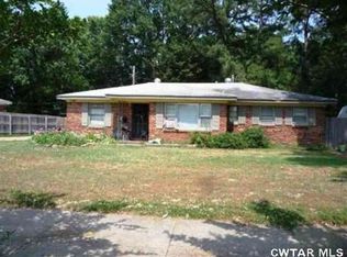 1674 Mount Moriah Rd, Memphis, TN 38117