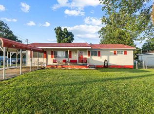 360 Steele Rd, Rossville, GA 30741