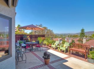 2227 Summerhill Dr, Encinitas, CA 92024
