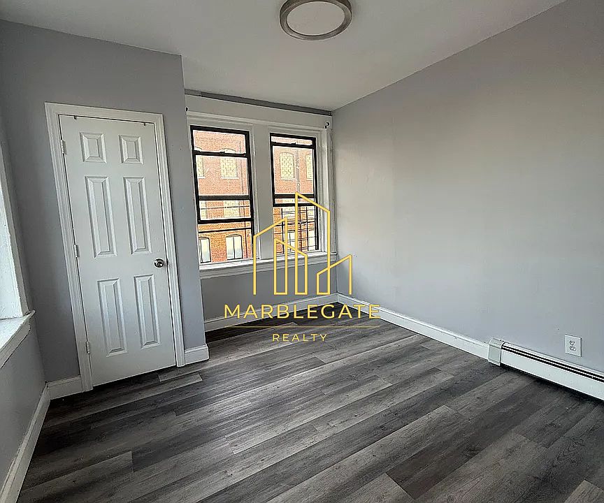 2nd image of 257 Sherman Ave #33
