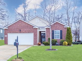 704 Prominence Rd, Columbia, TN 38401