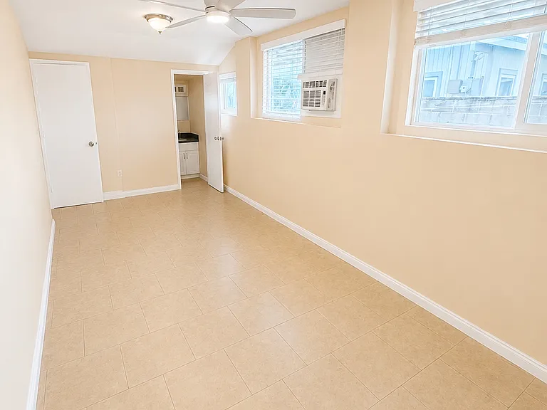 167 Makawao St — Photo 12