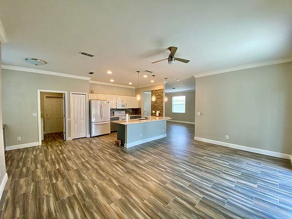 3rd image of 2225 Heritage Greens Dr