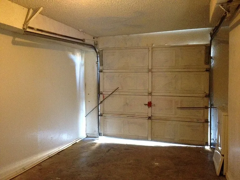 232 Craddock Ave — Photo 6