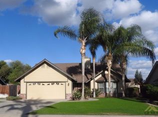 2304 Wild Oak Ct, Bakersfield, CA 93311