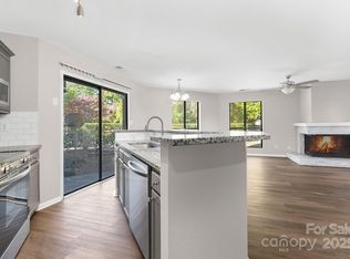 8212 Cedar Glen Dr, Charlotte, NC 28212