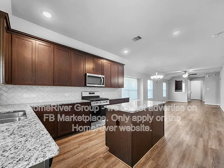 12626 Gallowhill Dr — Photo 6