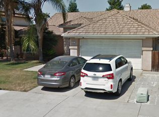 8097 N 6th St, Fresno, CA 93720