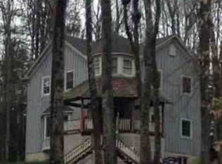 222 Pine Crest Ln, Oakland, MD 21550