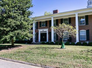 265 Leland Ct APT 4, Saint Matthews, KY 40207