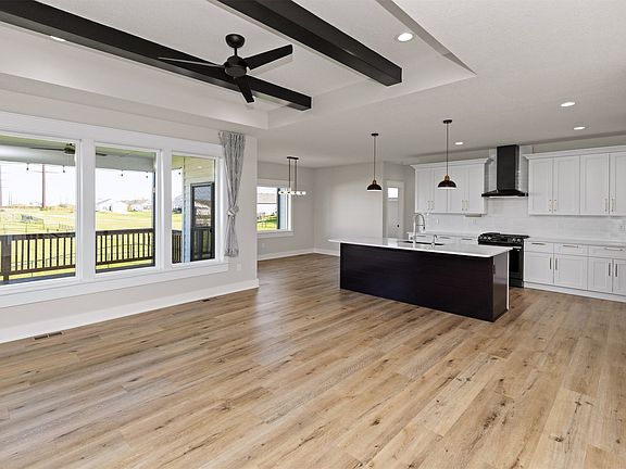 3rd image of 5535 147th St