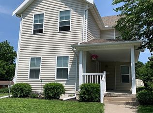 534 N Light St, Springfield, OH 45504