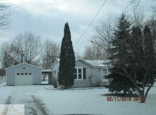 328 E Main St, Elsie, MI 48831