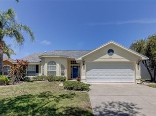 556 Village Dr, Tarpon Springs, FL 34689