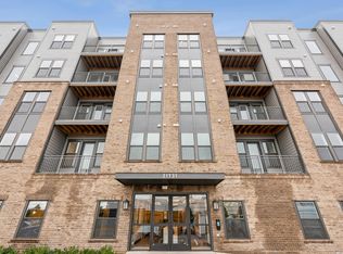 21731 Dovekie Ter UNIT 403, Ashburn, VA 20147