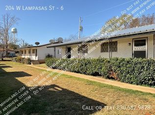 204 W Lampasas St #6, Llano, TX 78643