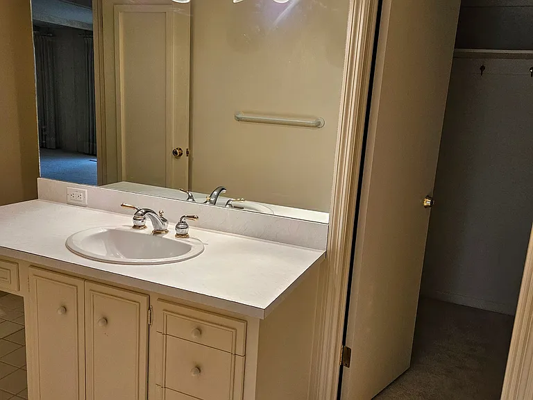 2018 Greenbriar Ln — Photo 22
