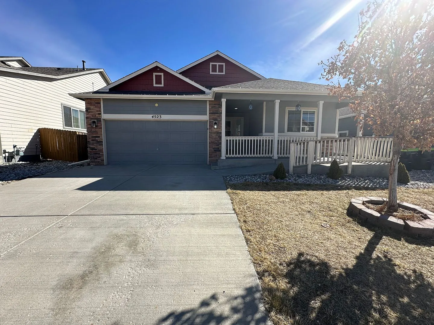 Beautiful Ranch Style Home Close To Fort Carson, Schriever Afb & Peterson Afb — Photo 2