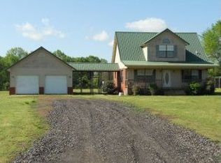 10227 Fawn Ln, Dardanelle, AR 72834