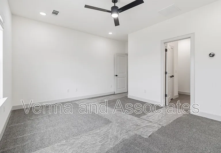 920 Trestle Ln — Photo 18