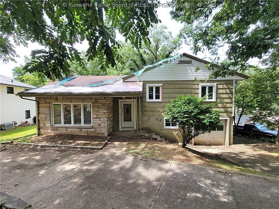 1st image of 532 Sheridan Cir