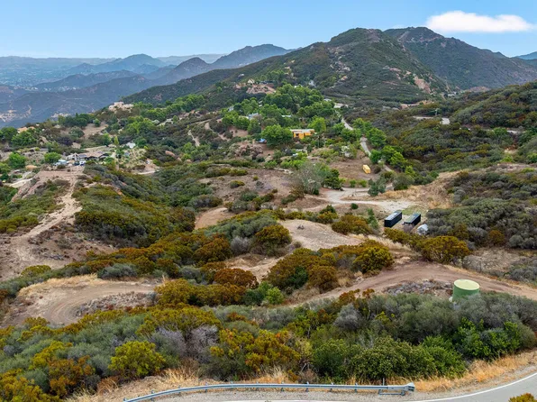 14613 Yerba Buena Rd, Malibu, CA 90265