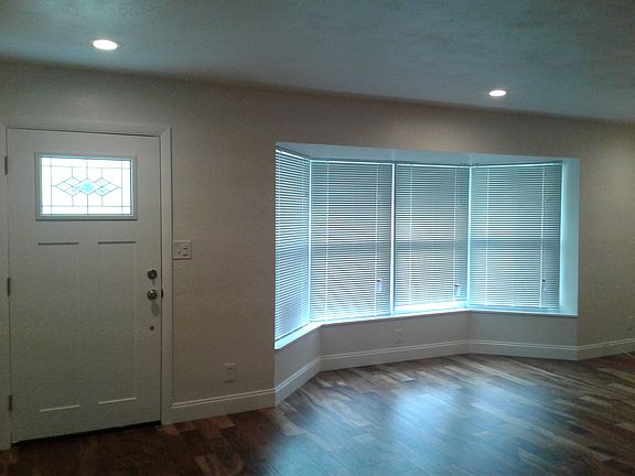 Entry with Bay Windows