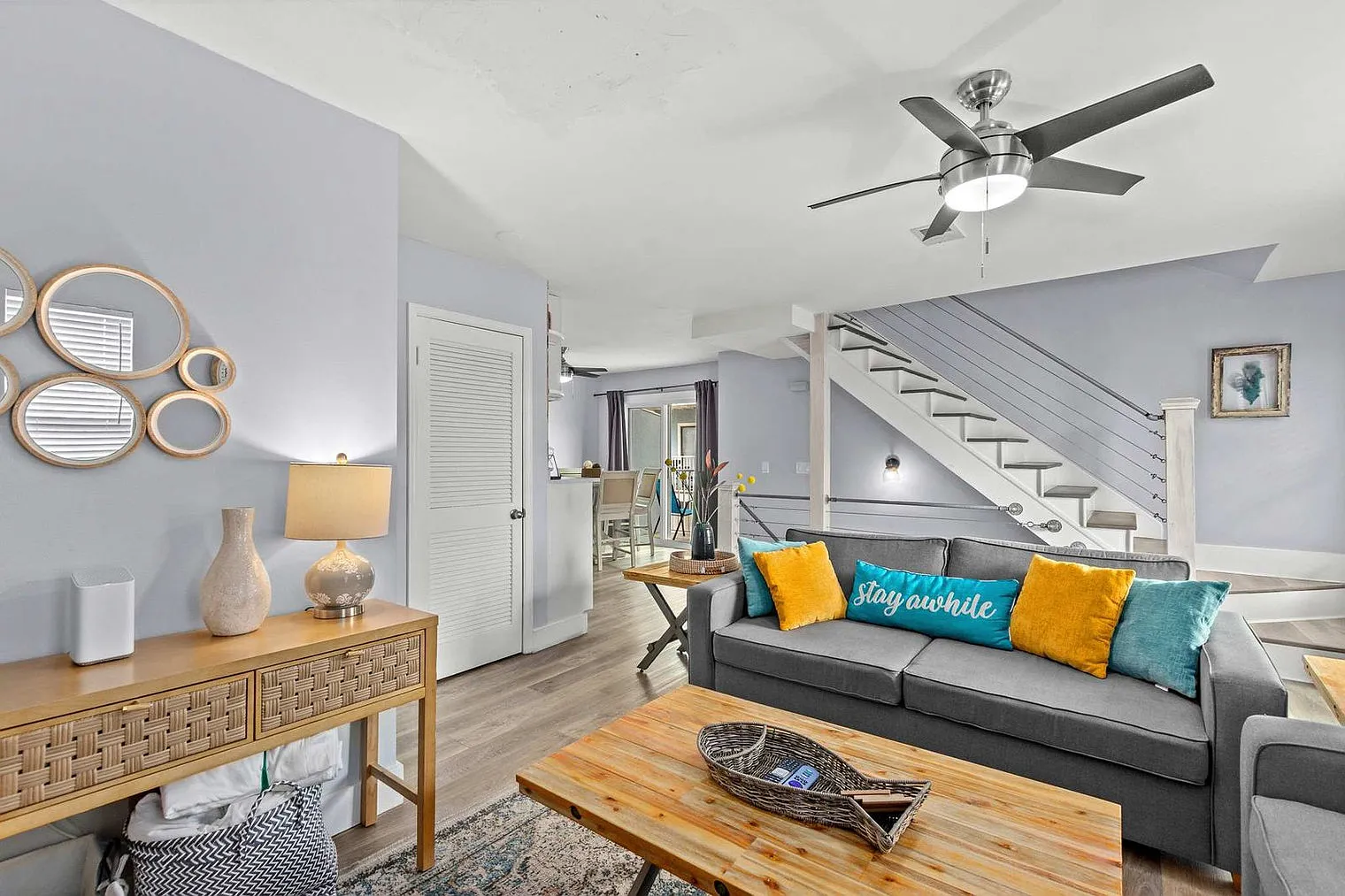 2 bed, 2.0 bath, 1065 sqft, $2,987 — Photo 1