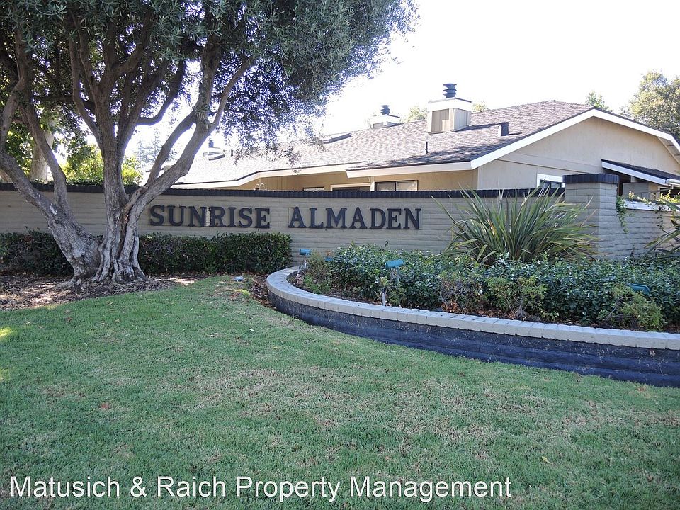 1st image of 1118 Silver Oak Ct
