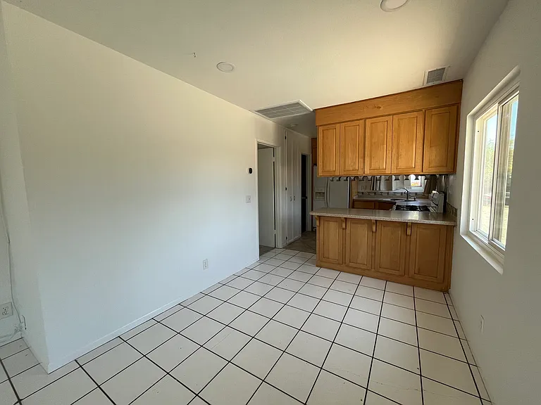 1505 Monte Mar Rd — Photo 2