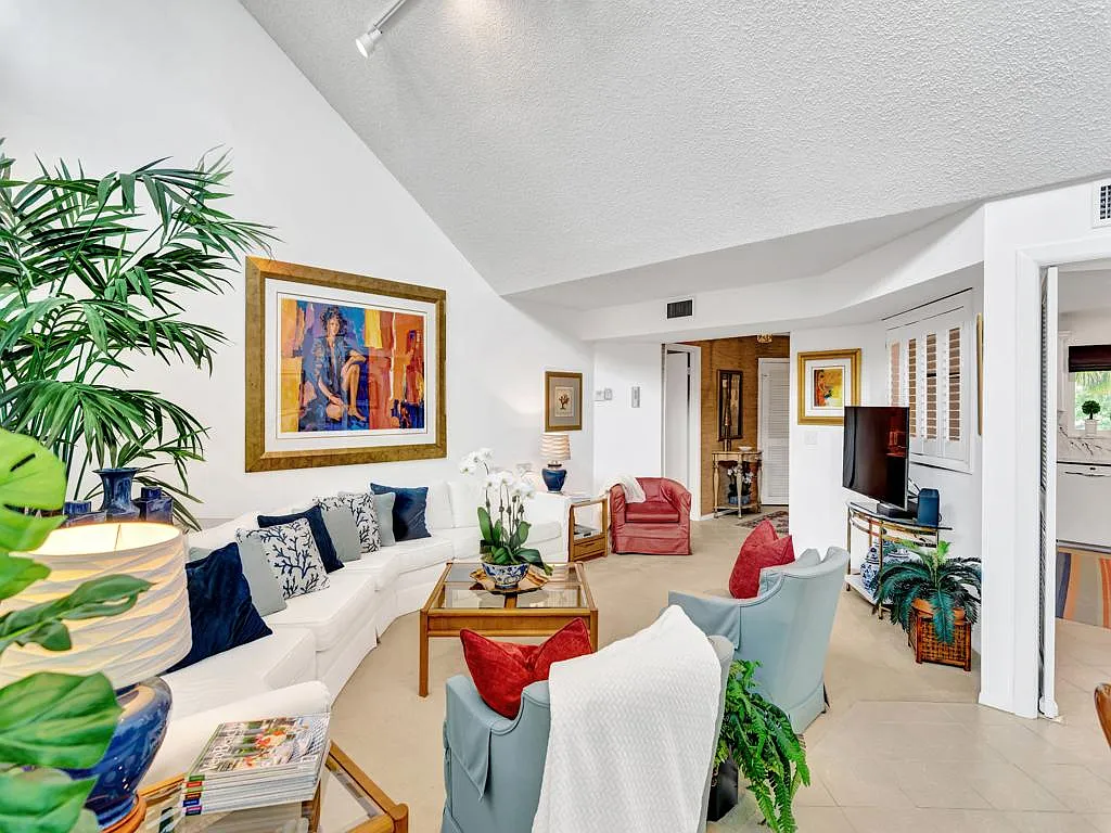 2 bed, 1547 sqft, $6,500 — Photo 4