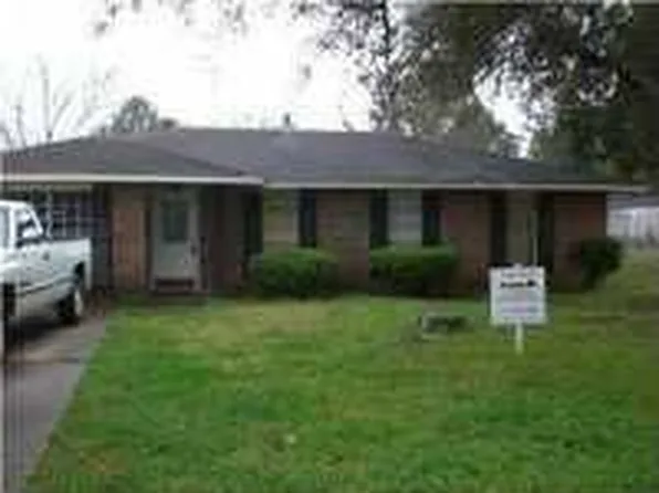 2912 Alta Rd, Montgomery, AL 36110