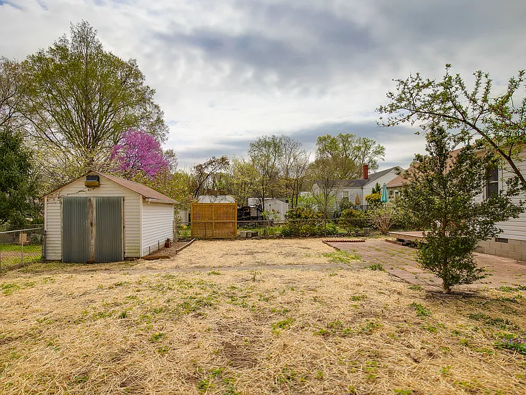 5309 Gillespie Ave — Photo 20