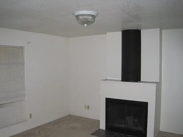 10-035, 1340 N Recker #342 - 342 — Photo 3