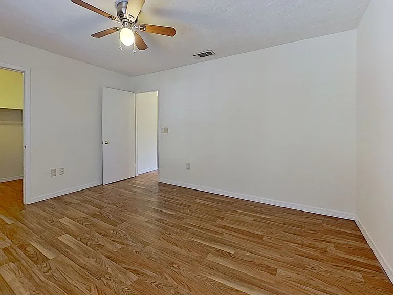 5201 Atlantic Blvd #118 — Photo 11
