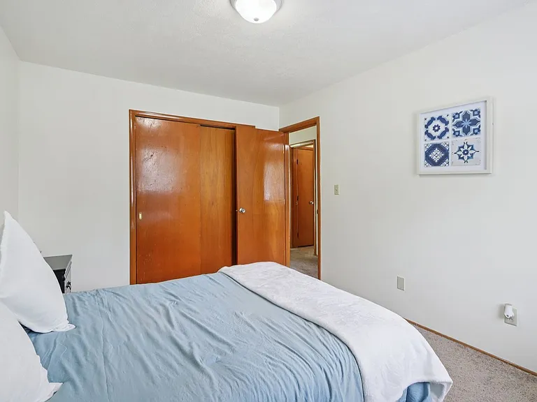 Fountain Park Apartments | Specials Available — Photo 55