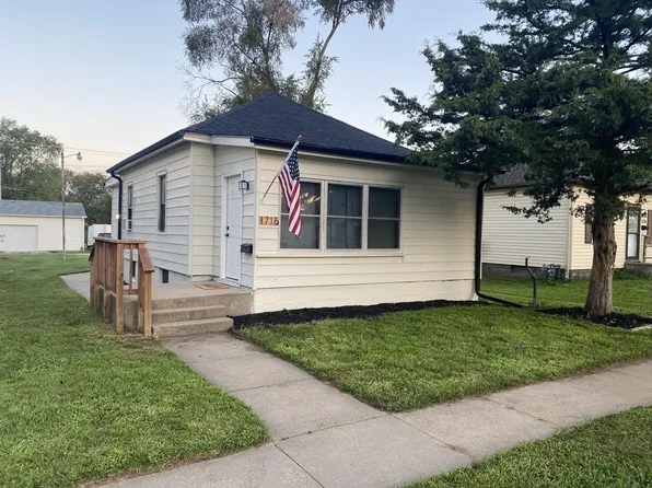 1716 S 10th St, Council Bluffs, IA 51501