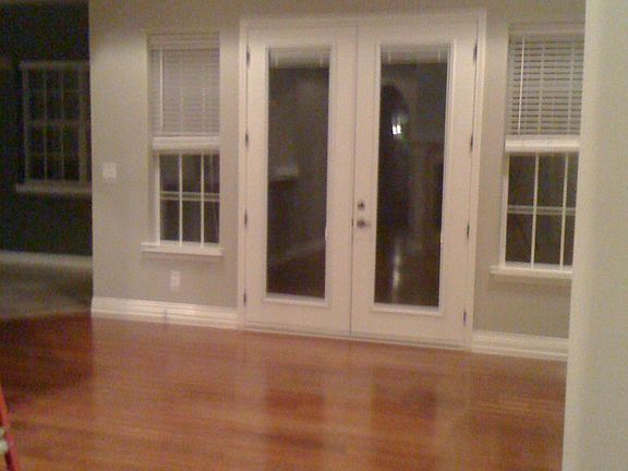 5th image of 5720 Weller Ave