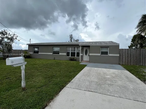 2421 SW 50th Ter, Fort Lauderdale, FL 33317