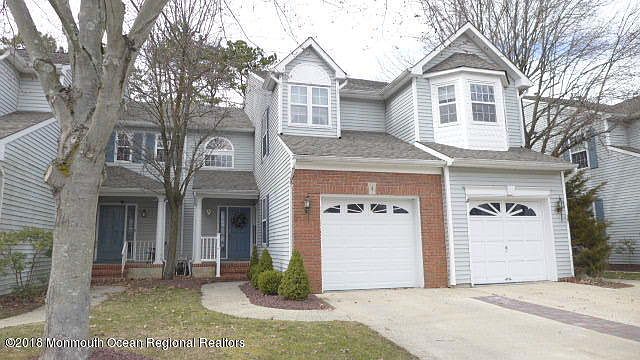 1st image of 4 Chadwick Drive #4