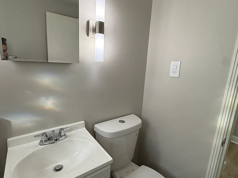 733 Memory Ln — Photo 6