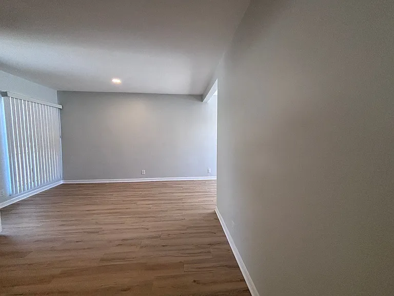 12323 Texas Ave — Photo 12