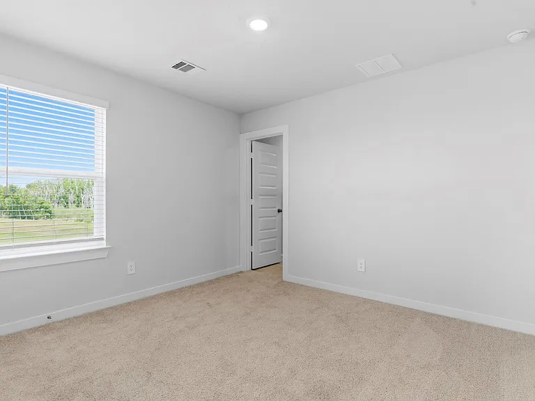 5403 Kingdom Heights Blvd — Photo 41
