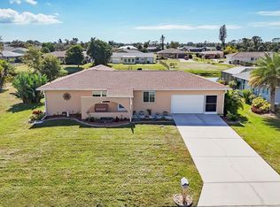 238 Annapolis Ln, Rotonda West, FL 33947