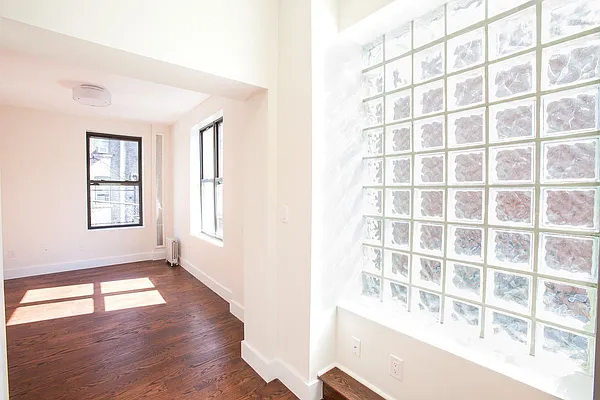 Rented by Dalan Rentals | media 16