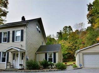 318 S State Rd, Briarcliff Manor, NY 10510