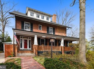 201 W Walnut St, Alexandria, VA 22301