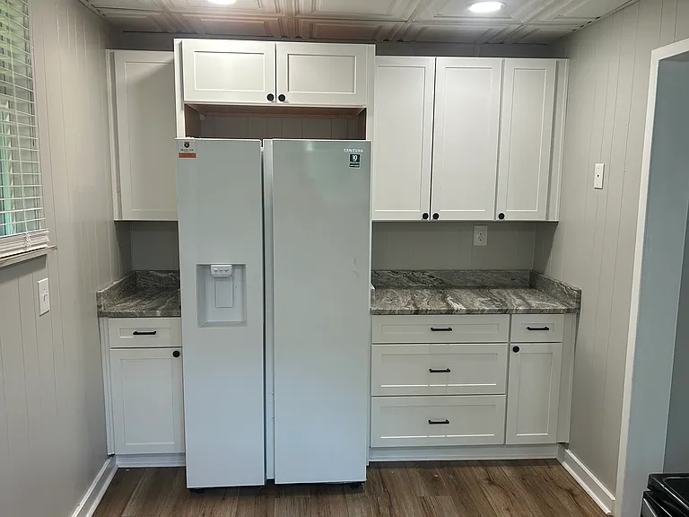 1749 Hopkins Ave — Photo 3