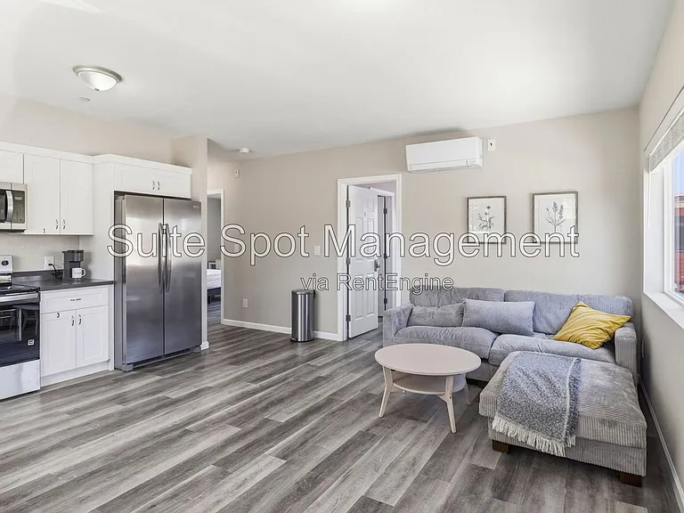 160 Harrison Ave #E3 — Photo 8