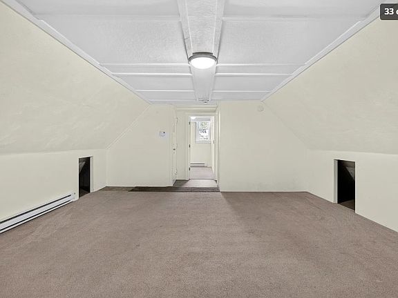 2nd image of 640 Morris St #3